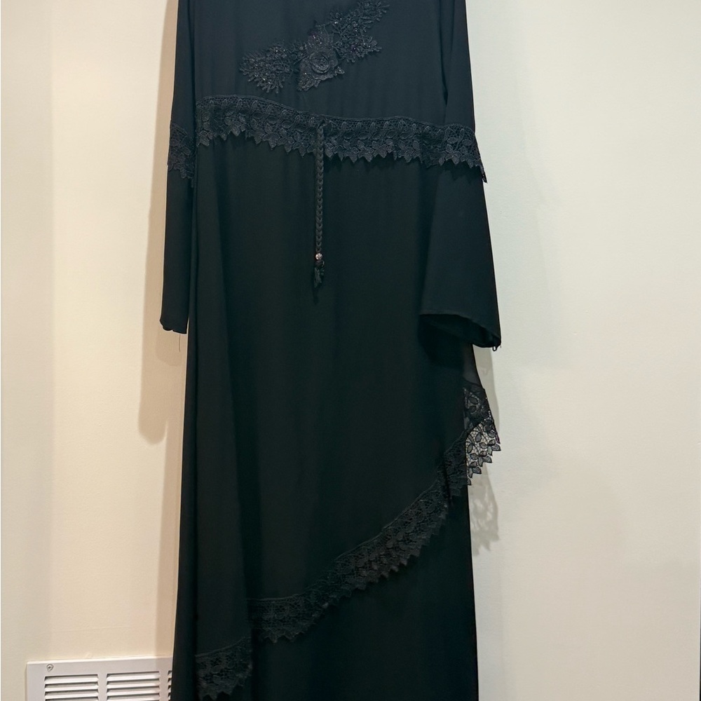 Elegant Black Lace Dress